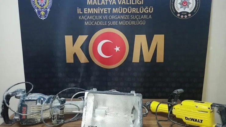 Malatya'da kaçak kazıya suçüstü: 5 gözaltı