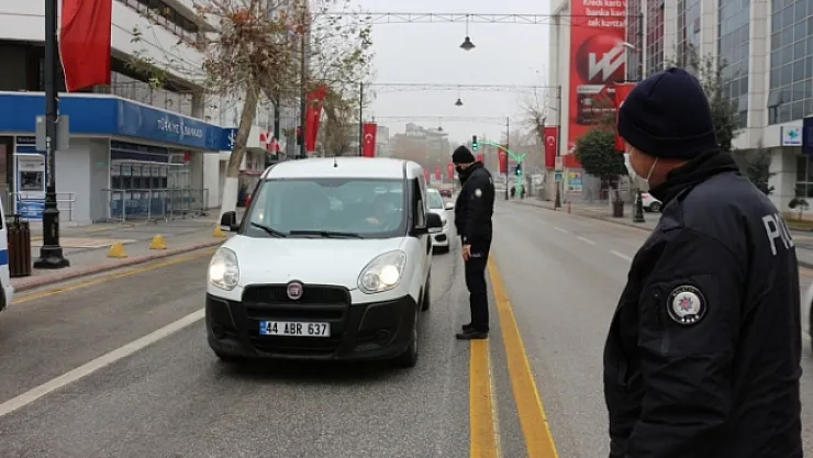 Malatya'da kısıtlama ihlali yapan 28 kişiye ceza yağdı