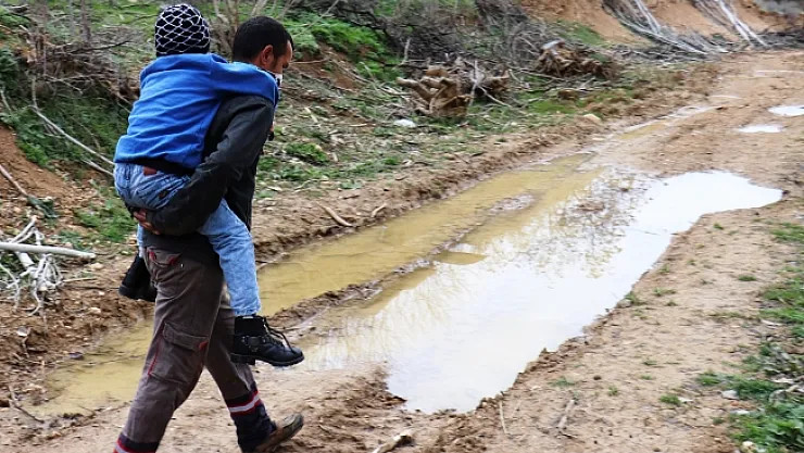 Her şey engelli oğlunun eğitimi için...