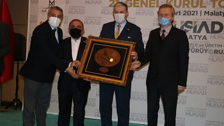 MÜSİAD'da Başkanı güven tazeledi!