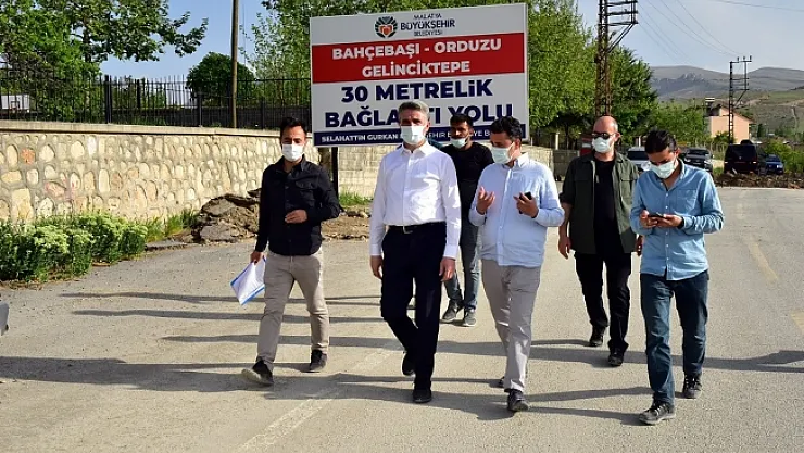 Deprem konutları için yol bağlantısı çalışmaları sürüyor