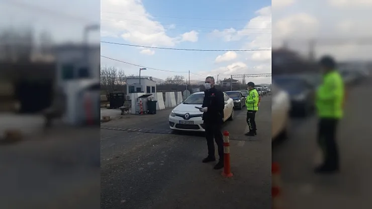 Kısıtlamaya uymayanlar polisten kaçamadı