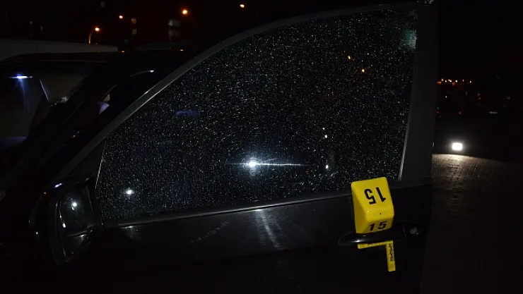 Malatya'da iki ayrı olayda 1 kişi yaralandı, çok sayıda araç da isabet aldı