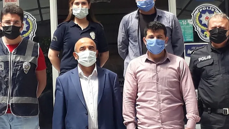 Muhtarlardan anlamlı ziyaret