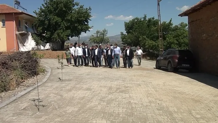 Pütürge Belediyesi kendi parke taşını üretiyor