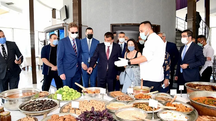 AB heyeti Malatya mutfağına hayran kaldı