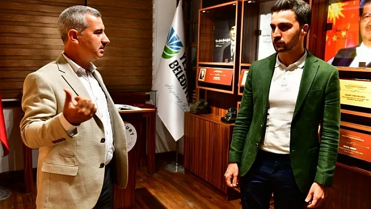 AK Partili Arvas'dan, Yeşilyurt lezzet caddesine tam not