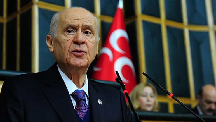 Bahçeli: Üniversite sınavı tamamen kaldırılmalıdır