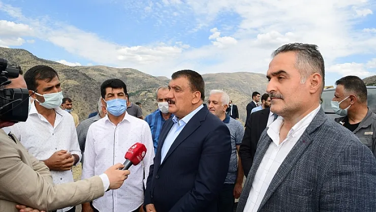 Başkan Gürkan, Kale ilçesindeki çalışmaları inceledi