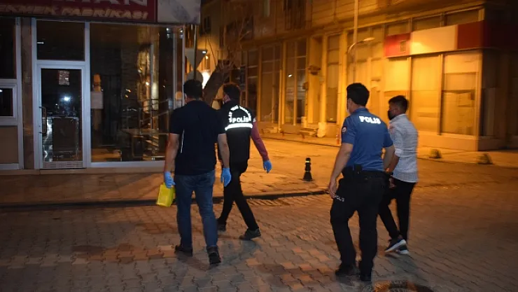 Malatya'da yabancı uyruklu iki grup arasında bıçaklı kavga: 1'i ağır 3 yaralı!