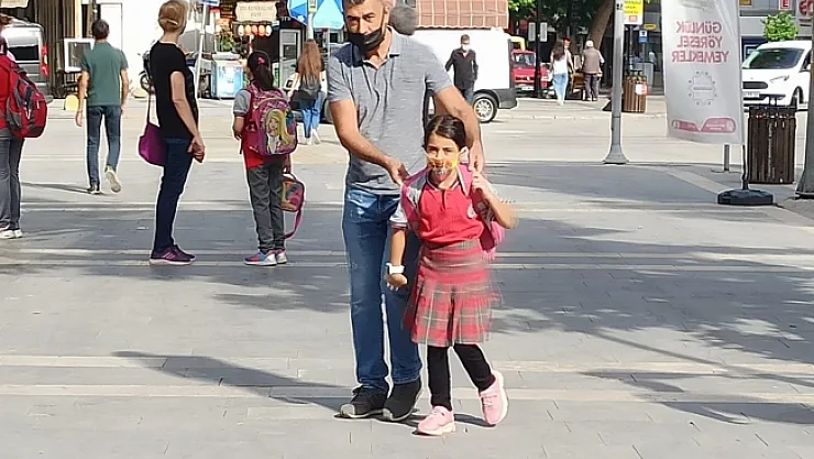 İlkokul ve ana sınıflarında yüz yüze eğitim başladı!