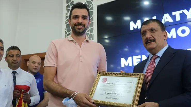 &quotResmi bir Malatyalı olmaktan çok büyük mutluluk duyuyorum"