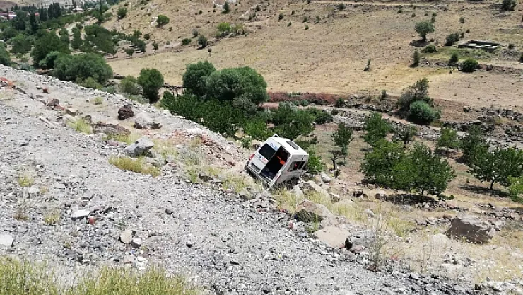 Akçadağ'da feci kaza: 6'sı ağır 15 kişi kişi yaralı!