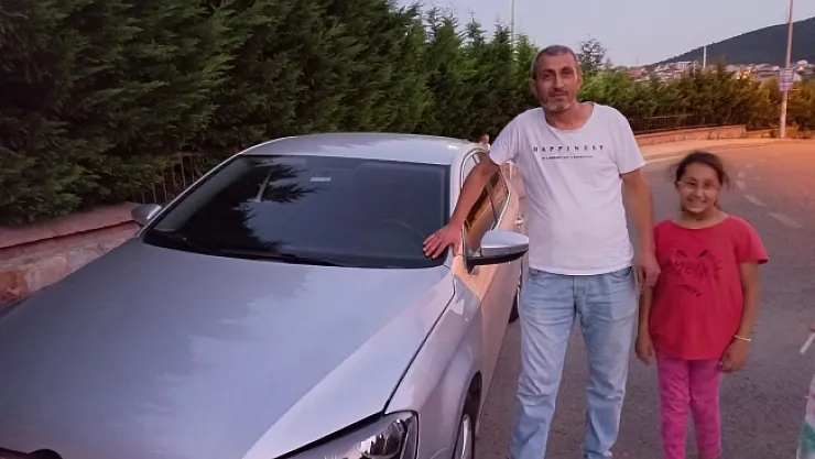 Araçlarına giren yılanla İstanbul'a kadar seyahat ettiler