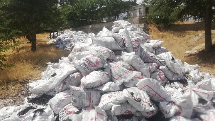 Arguvan'da ihtiyaç sahiplerine kömür dağıtımı başladı