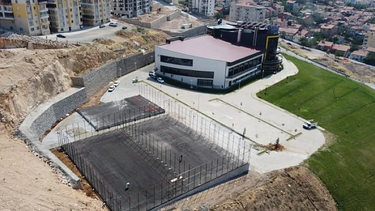 Battalgazi'de gençlerin spor alanları artıyor