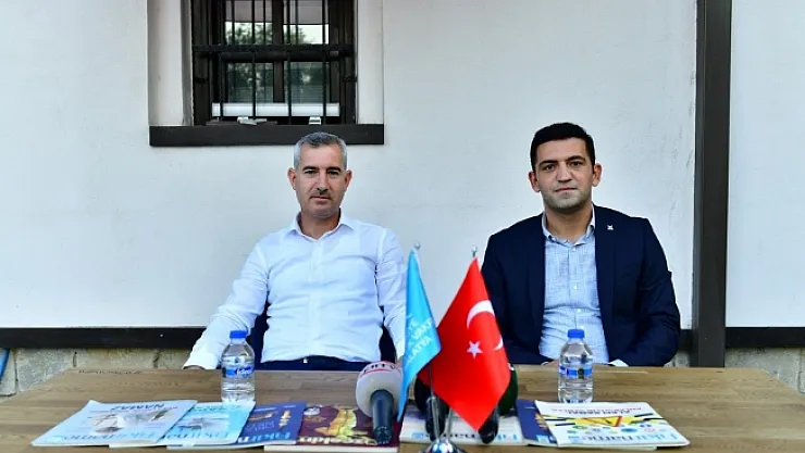 'Geleceği vizyon sahibi gençlerimizle birlikte inşa edeceğiz'