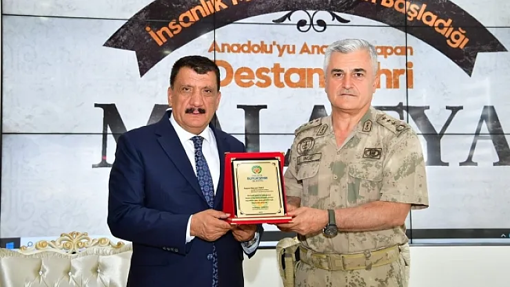 Komutan İnce'ye Müşavirlik görevi