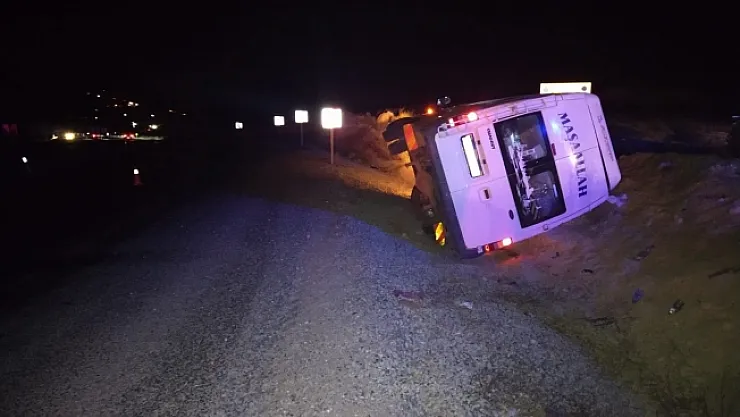 Malatya'da düğün yolunda kaza: 12 yaralı