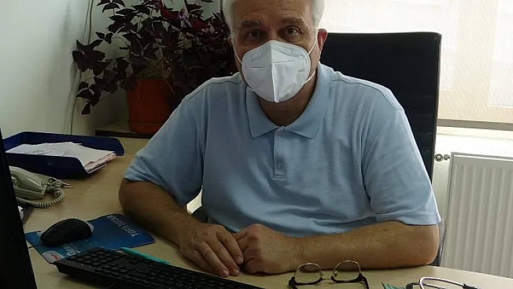 Prof. Dr. Tevfik Özlü: Covid olanların yaş oranı giderek düşüyor