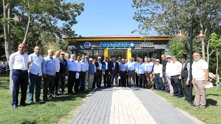 AK Parti mahalle başkanları, Battalgazi'deki yatırımları inceledi