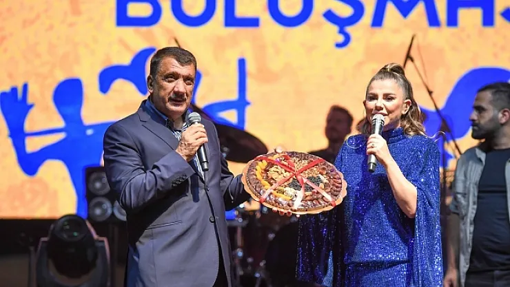 Arslantepe buluşmaları, Merve Özbey konseriyle sona erdi