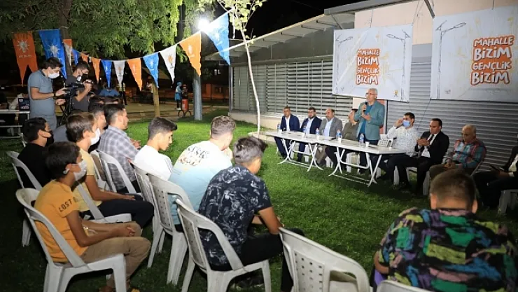 Başkan Güder, 'Mahalle Bizim Gençlik Bizim' programında gençlerle buluştu