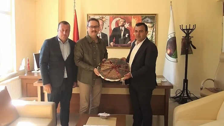 Başkan Kartoğlu'ndan Pütürge'ye tam not