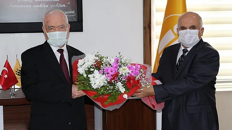 İnönü İlahiyat Fakültesi'nde görev değişimi