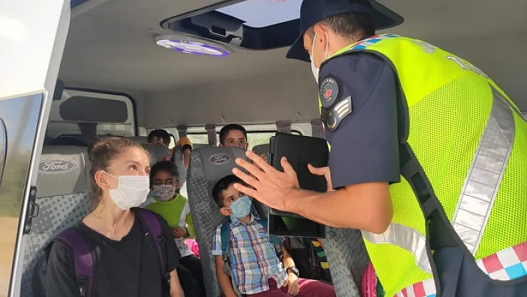 Kurallara uymayanlar yandı! Servis araçlarına sıkı denetim