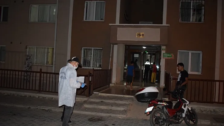 Malatya'da döner bıçaklı kavga: 1'i ağır 2 yaralı