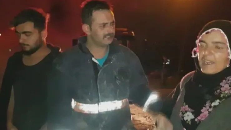 Yangını unuttu altınlarını saydı! 6 bin TL parası ise kül oldu…