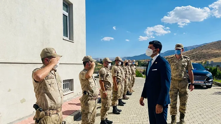 Yeni kaymakamın ilk denetimi asfalt yapılan yol oldu