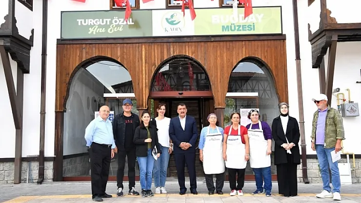 Arslantepe ve müzeleri gezen Gazetecilerden Malatya'ya övgü