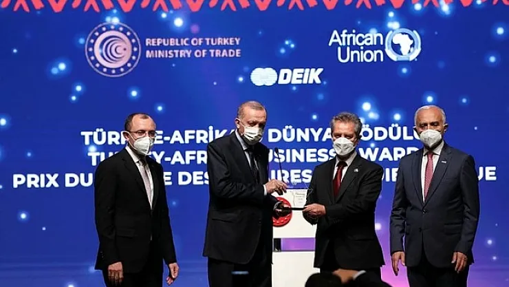 Cumhurbaşkanı Erdoğan'dan Malatyalı İşadamı Ahmet Çalık'a ödül