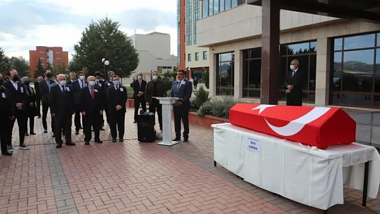 Öğretim Üyesi Betül Dürgen kansere yenik düştü!