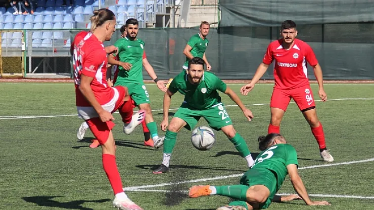 Yeşilyurt Belediyespor, 68 Aksaray Belediyesporu 3-1 mağlup etti
