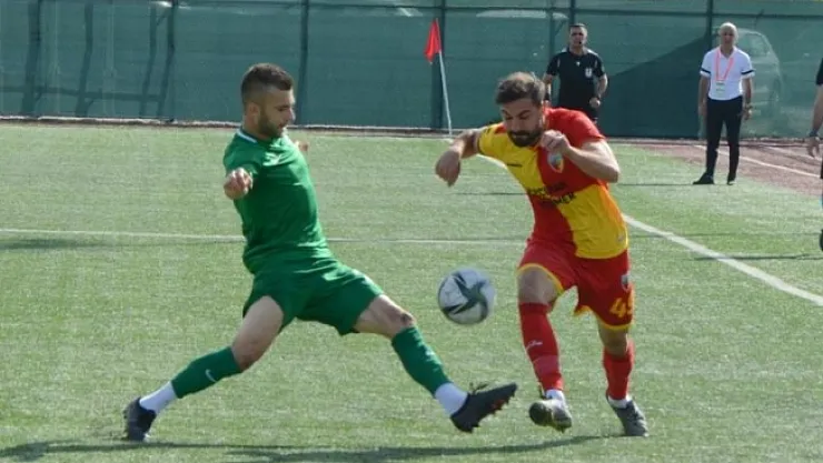 Yeşilyurt zirveye ortak oldu