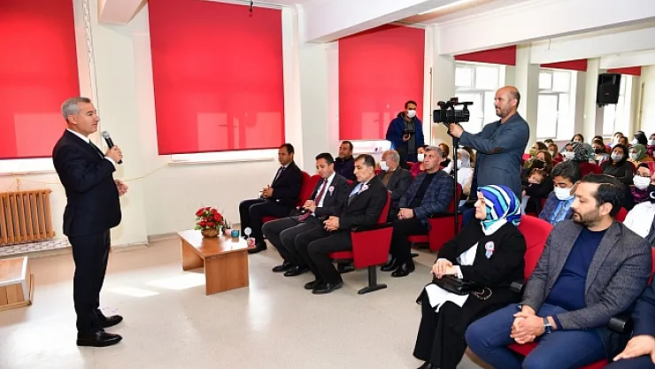 Başkan Çınar: Öğretmenlerimiz, başımızın tâcıdır