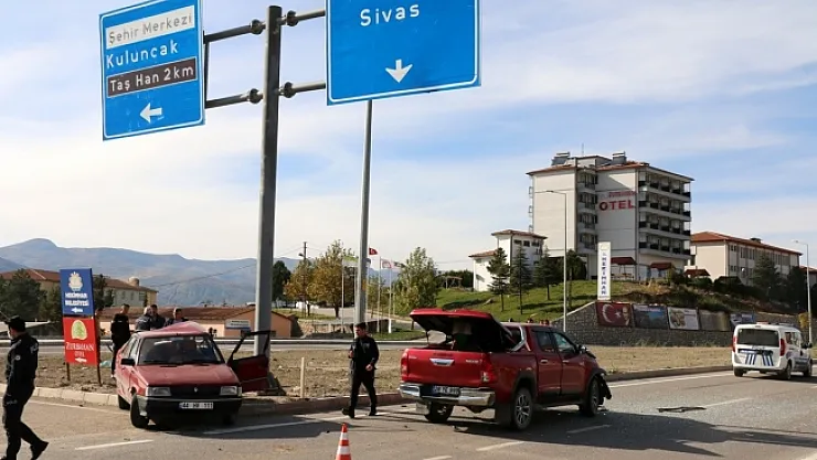 Hekimhan'da trafik kazası: 1 yaralı