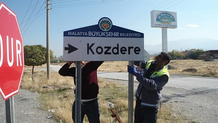 Malatya Büyükşehir'den levhalamaya ağırlık