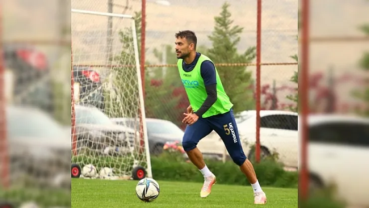 Oussama Haddadi: Başakşehir karşısında sahadan galip ayrılacağız