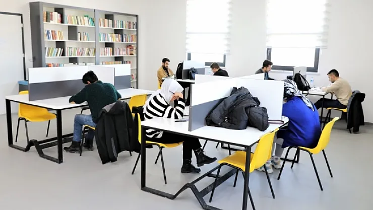 Battalgazi'deki Ahmet Kekeç Kütüphanesi'ne yoğun ilgi