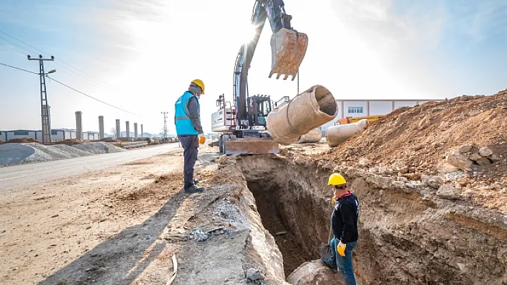 Çarmuzu Mahallesi sulama suyu hattı yenileniyor