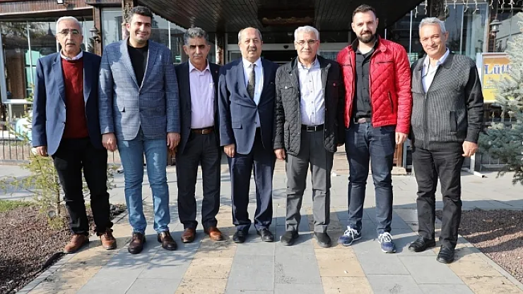 Güder, veteriner hekimlerin sorunlarını dinledi