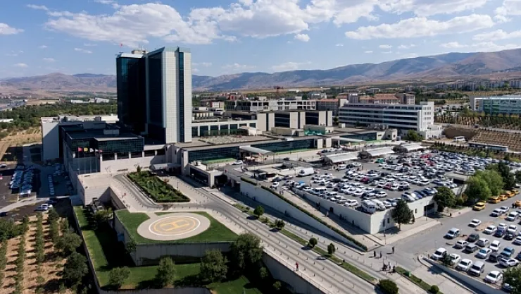 İnönü Üniversitesi Tıp Lisans Programı Diplomasına Avrupa Vizesi