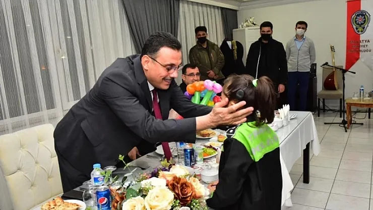 Malatya polisi engellilerin yanında  