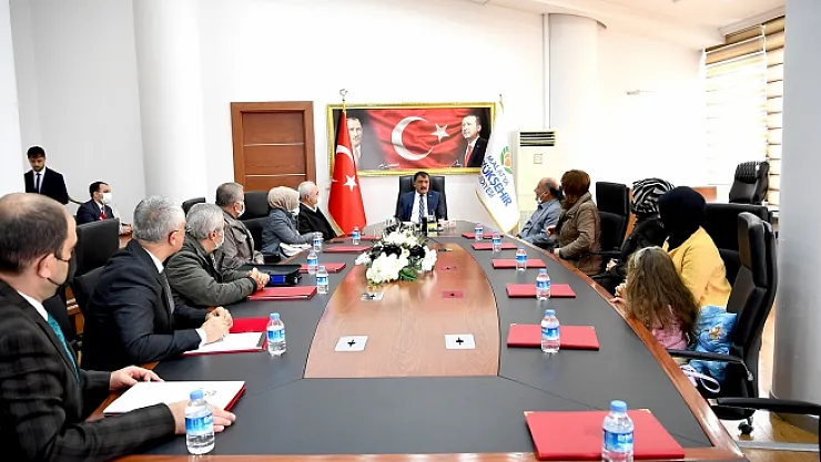 Malatya Otizm Dernek Başkanı ve Yönetim Kurulu'ndan Başkan Gürkan'a ziyaret