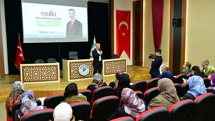 Muhtarların eşleri, Yeşilyurt'taki yatırım alanlarını inceledi