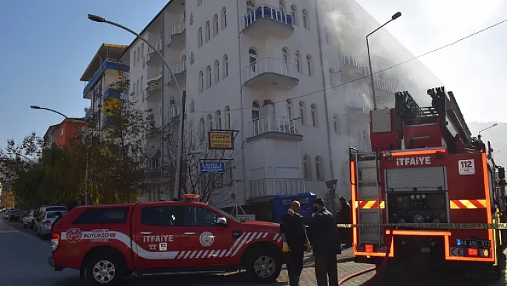 Tekstil atölyesindeki yangın paniği